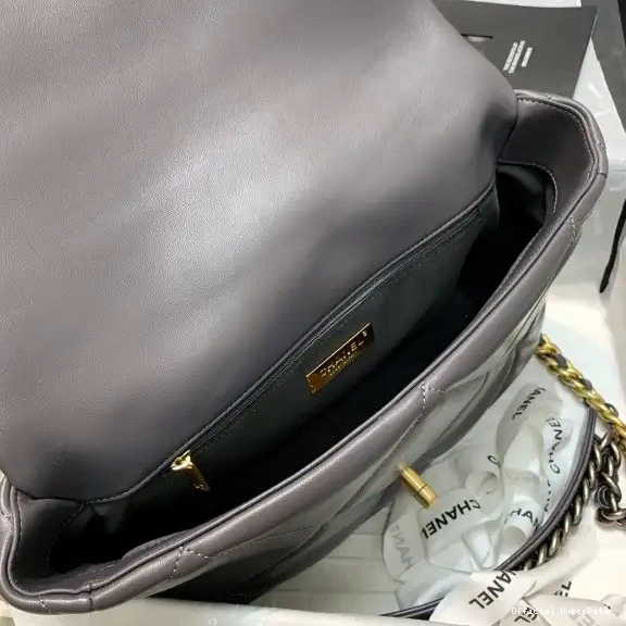 HyperPeter 19 CHANEL FLAP BAG 0501
